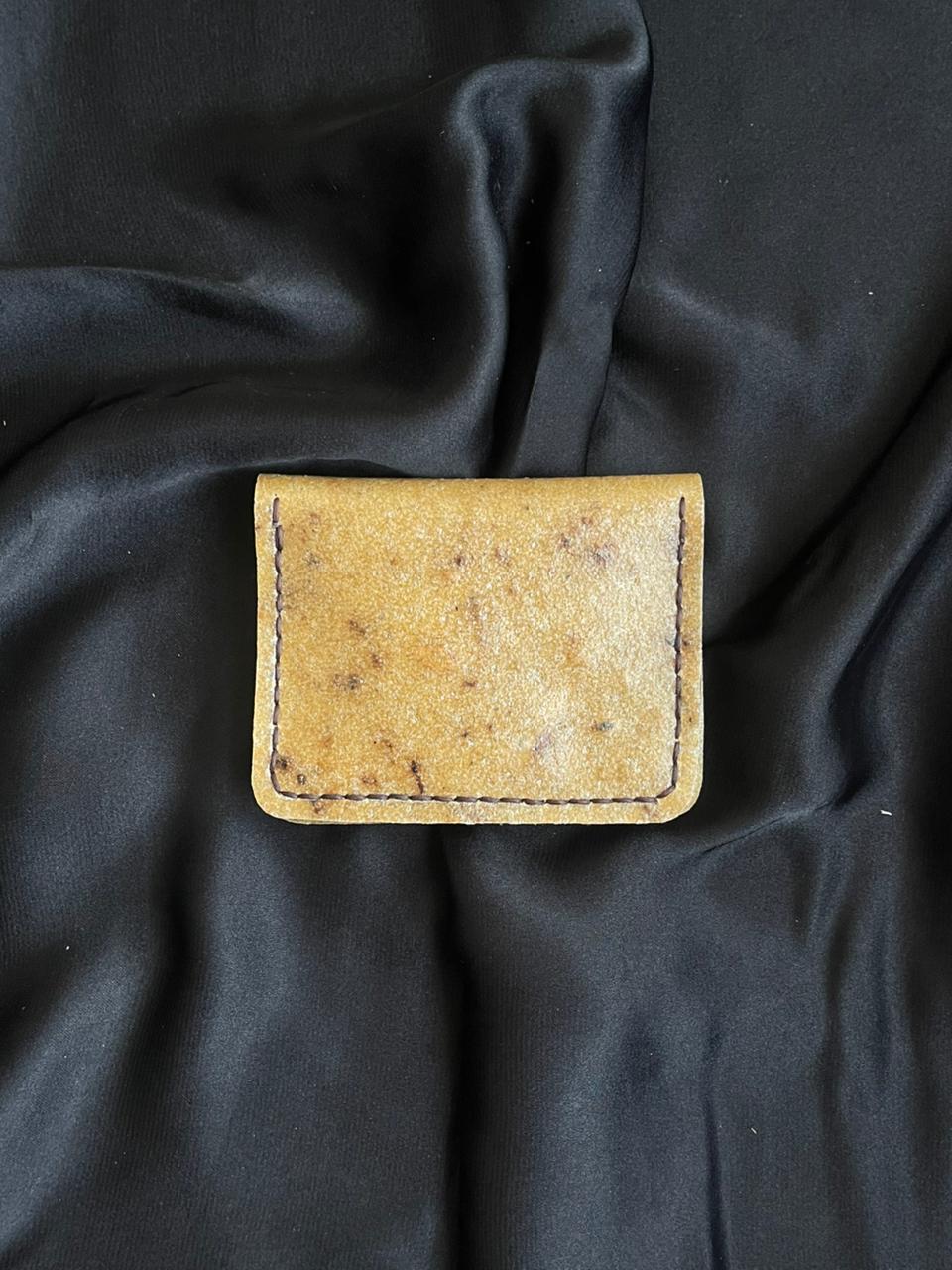 Vault holder